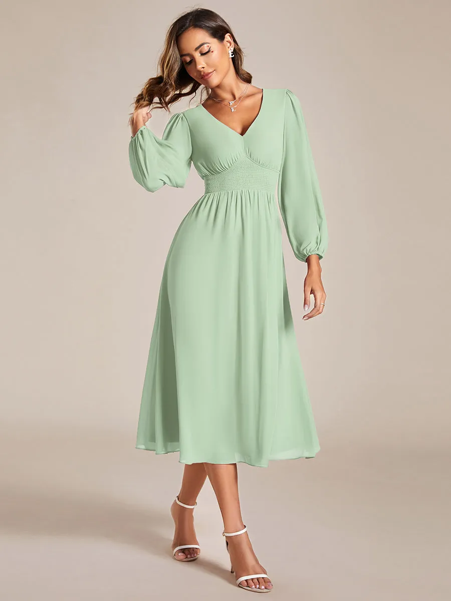 Elegant Knee-Length Chiffon Dresses with Long Sleeves for Wedding Guests - Wholesale
