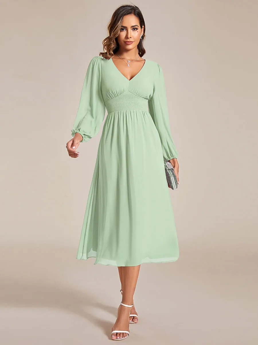 Elegant Knee-Length Chiffon Dresses with Long Sleeves for Wedding Guests - Wholesale
