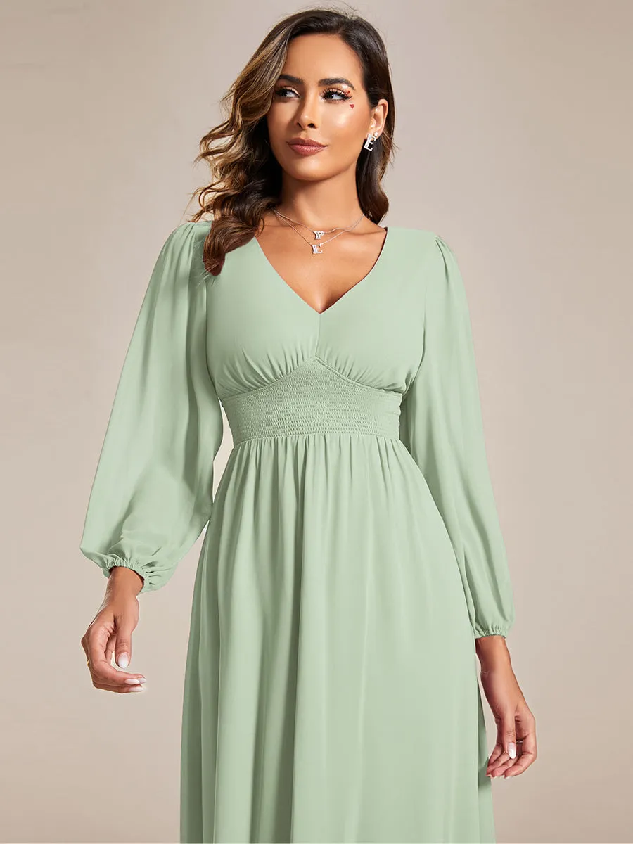 Elegant Knee-Length Chiffon Dresses with Long Sleeves for Wedding Guests - Wholesale